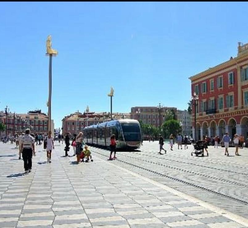 Le Splendid Nice Centre Ville Екстер'єр фото